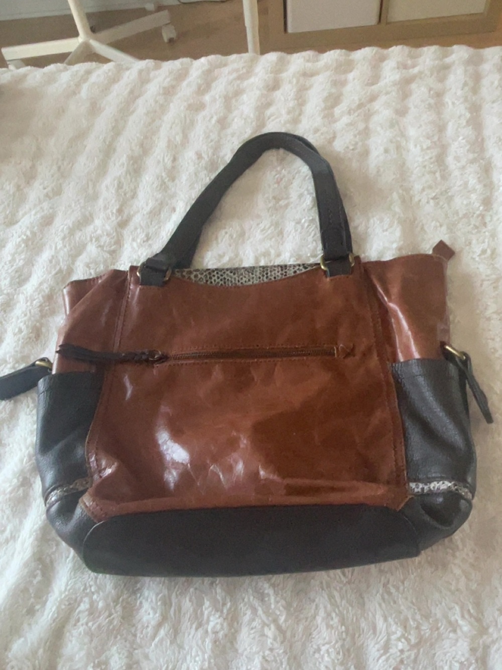 Brown leather shoulder bag